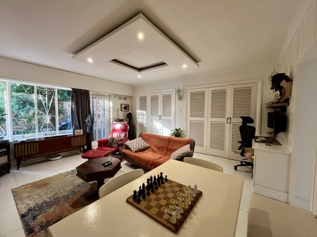 To Let 1 Bedroom Property for Rent in Green Point Western Cape
